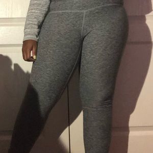 New Balance| Grey leggings💫